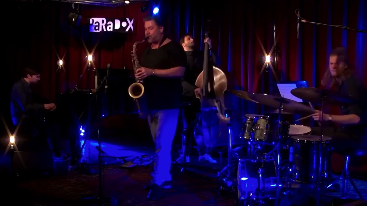 Mete Erker Trio + 1:  Frisk Baglæns (3rd&4th movement)