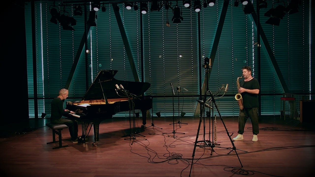 Mete Erker & Jeroen van Vliet  'in'